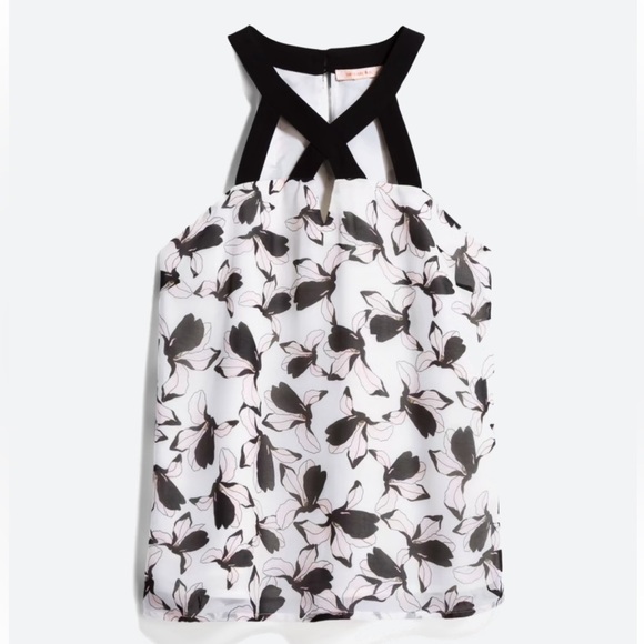 Yallen criss cross halter tank - Picture 1 of 4